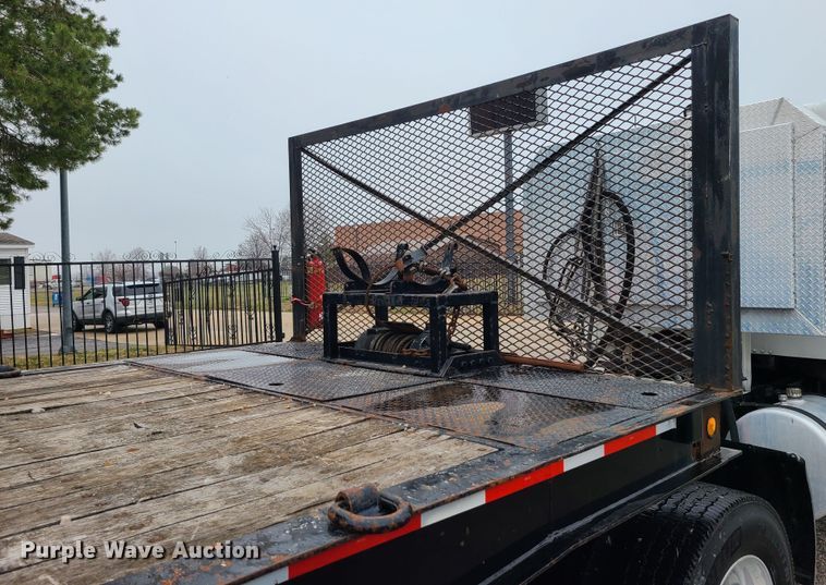 image for item LH9964 2000 Trail-Eze DHT7048  lowboy equipment trailer