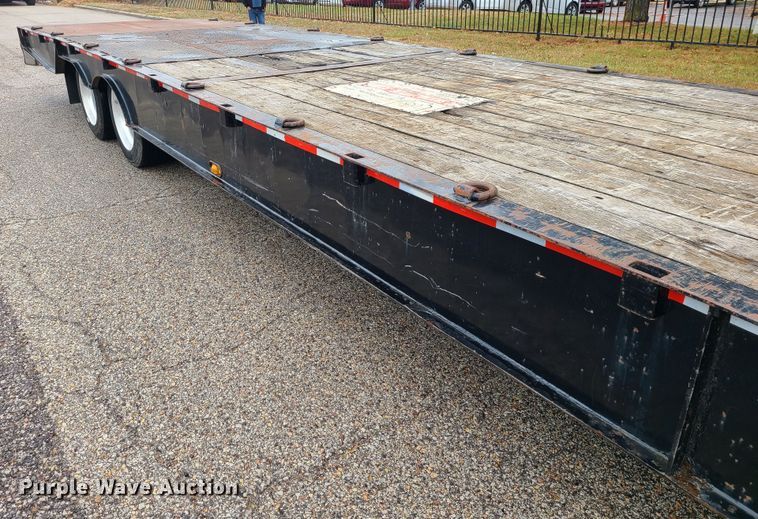 image for item LH9964 2000 Trail-Eze DHT7048  lowboy equipment trailer