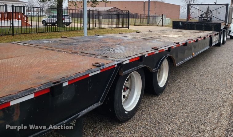 image for item LH9964 2000 Trail-Eze DHT7048  lowboy equipment trailer