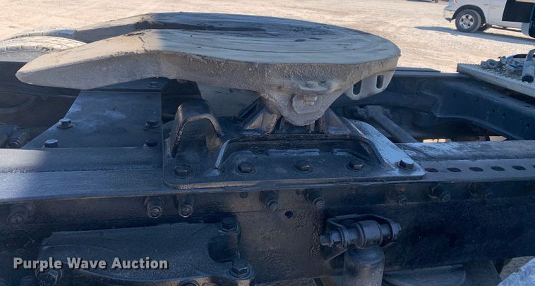 image for item LI9115 2007 Peterbilt 387  semi truck