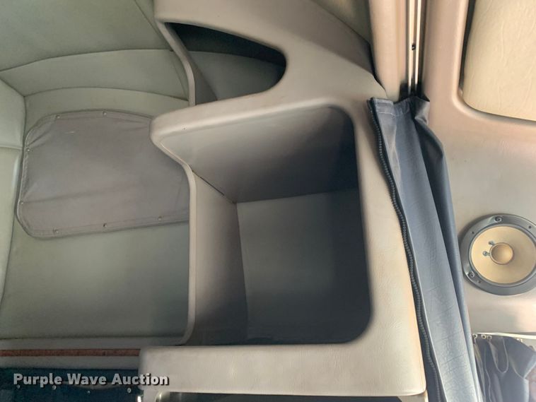 image for item LI9115 2007 Peterbilt 387  semi truck