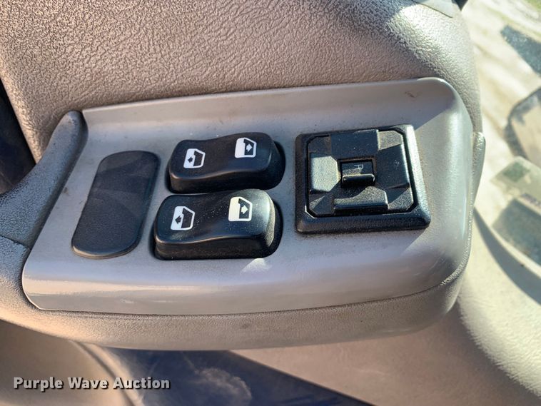 image for item LI9115 2007 Peterbilt 387  semi truck