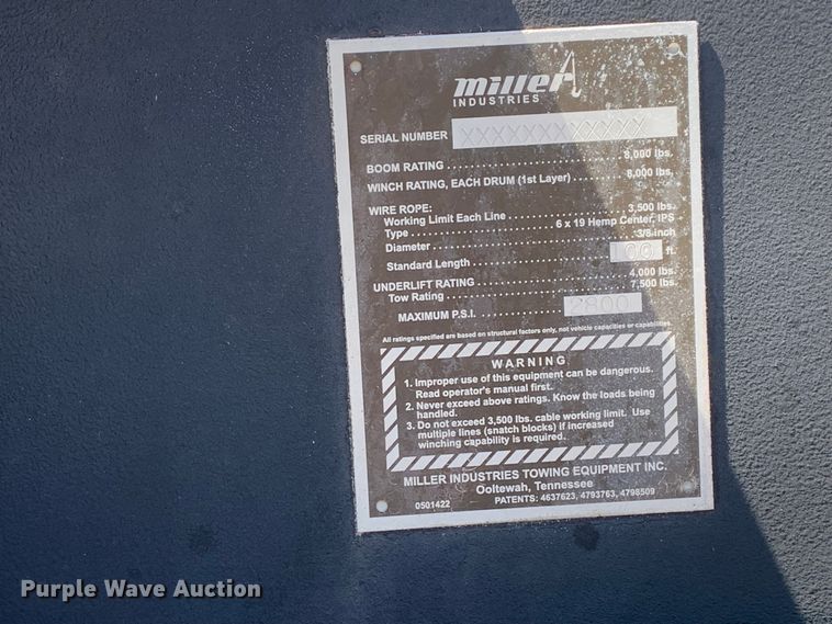 image for item LI9116 2002 GMC Sierra 3500  tow truck