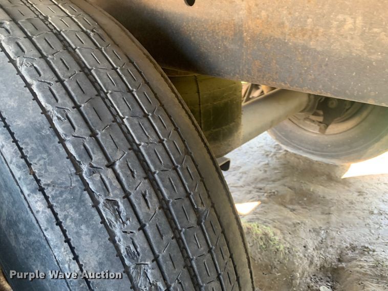 image for item LI9117 2007 Utility Trailer VS2RA  refrigerated van trailer