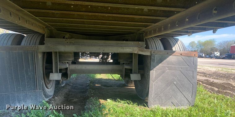 image for item LI9117 2007 Utility Trailer VS2RA  refrigerated van trailer