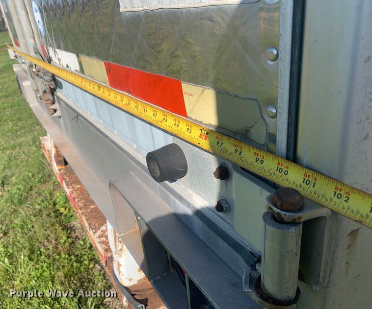 image for item LI9117 2007 Utility Trailer VS2RA  refrigerated van trailer