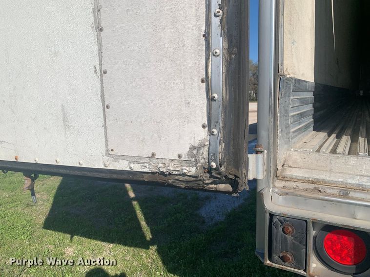 image for item LI9117 2007 Utility Trailer VS2RA  refrigerated van trailer