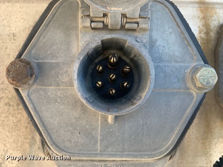 image for item LI9117 2007 Utility Trailer VS2RA  refrigerated van trailer