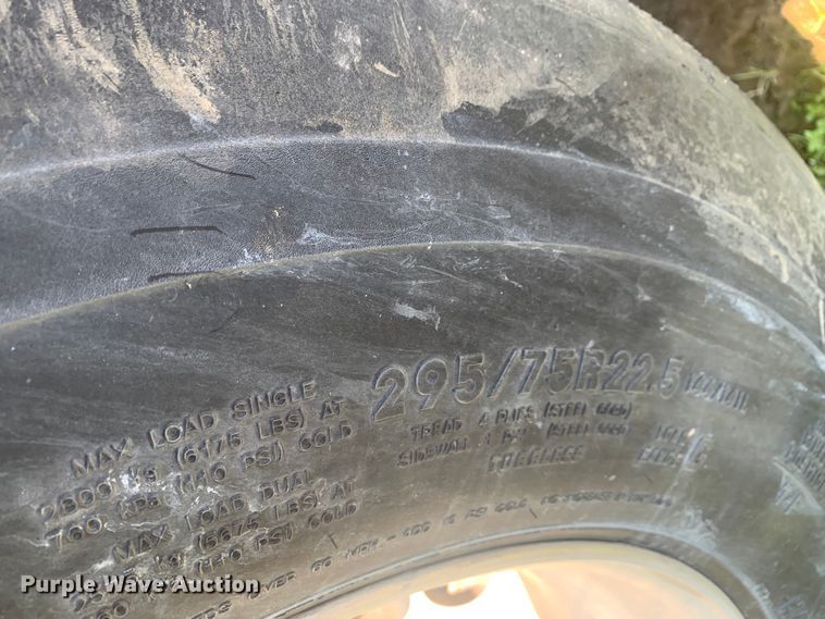 image for item LI9117 2007 Utility Trailer VS2RA  refrigerated van trailer