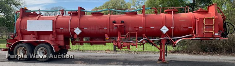 image for item LI9134 2009 Tiger Manufacturing  gel slurry tank trailer