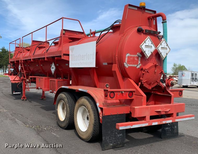 image for item LI9134 2009 Tiger Manufacturing  gel slurry tank trailer