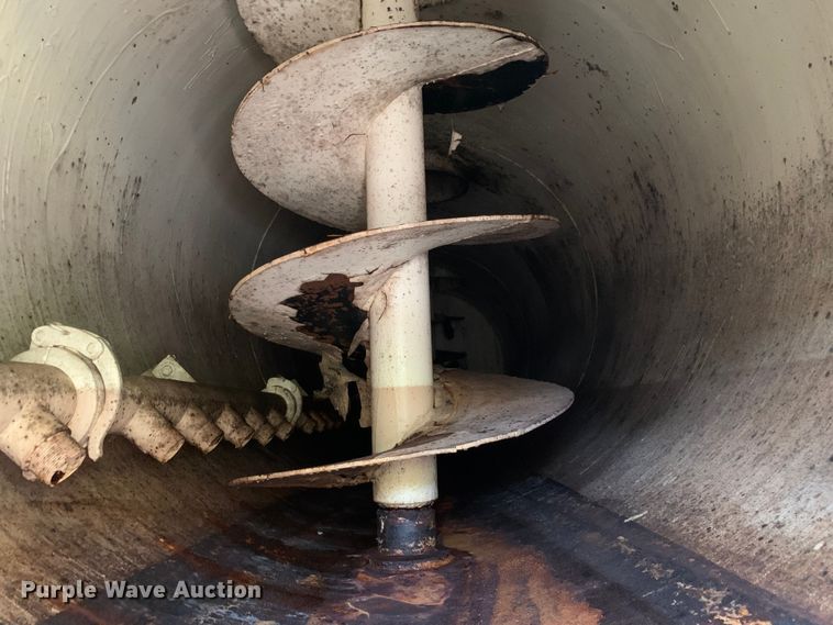 image for item LI9134 2009 Tiger Manufacturing  gel slurry tank trailer