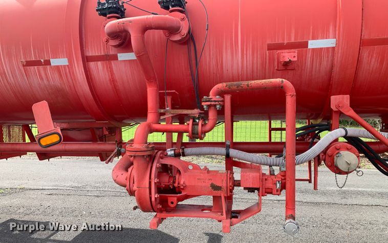 image for item LI9134 2009 Tiger Manufacturing  gel slurry tank trailer