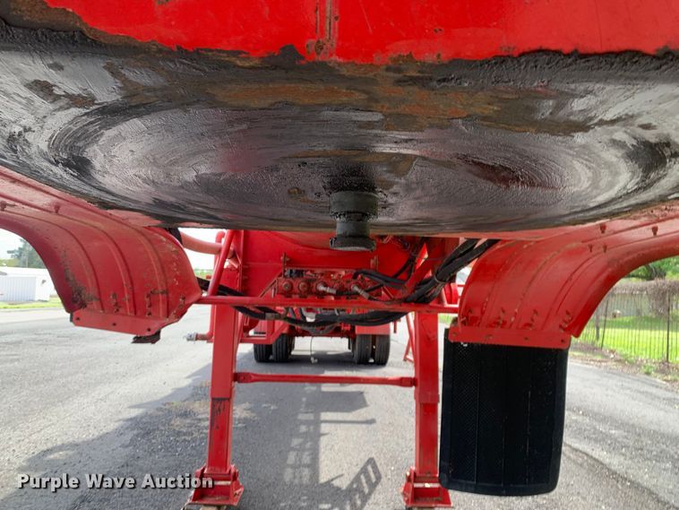 image for item LI9134 2009 Tiger Manufacturing  gel slurry tank trailer