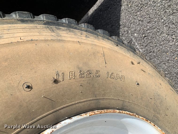 image for item LI9134 2009 Tiger Manufacturing  gel slurry tank trailer