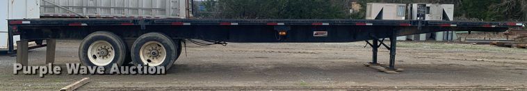 image for item LI9155 1997 Fruehauf PBFL-NF2S-45N  flatbed trailer