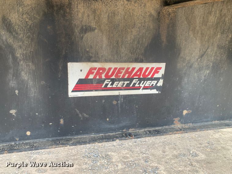 image for item LI9155 1997 Fruehauf PBFL-NF2S-45N  flatbed trailer