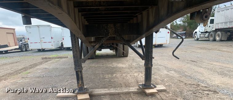 image for item LI9155 1997 Fruehauf PBFL-NF2S-45N  flatbed trailer