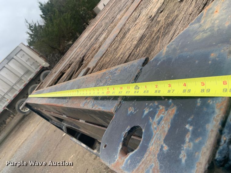 image for item LI9155 1997 Fruehauf PBFL-NF2S-45N  flatbed trailer