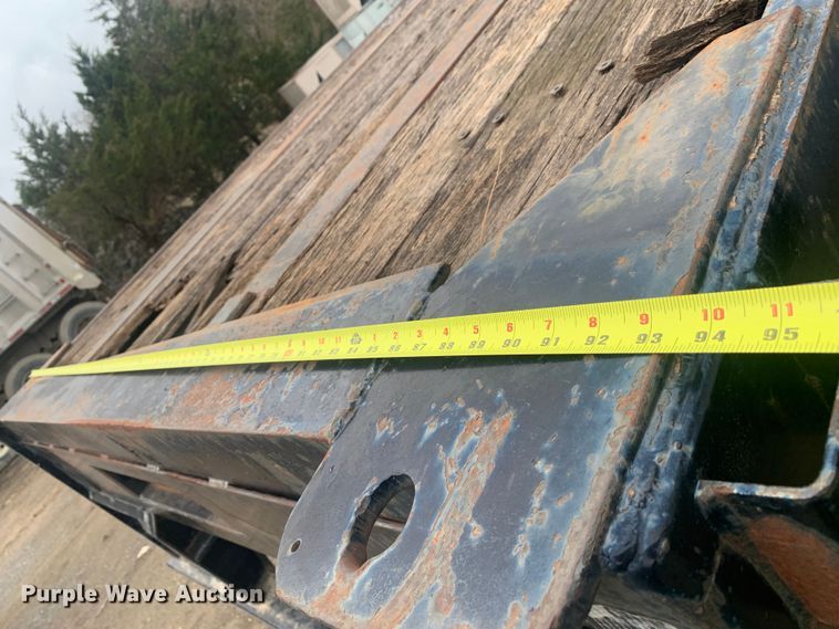 image for item LI9155 1997 Fruehauf PBFL-NF2S-45N  flatbed trailer