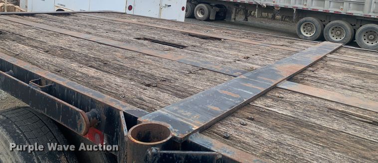 image for item LI9155 1997 Fruehauf PBFL-NF2S-45N  flatbed trailer