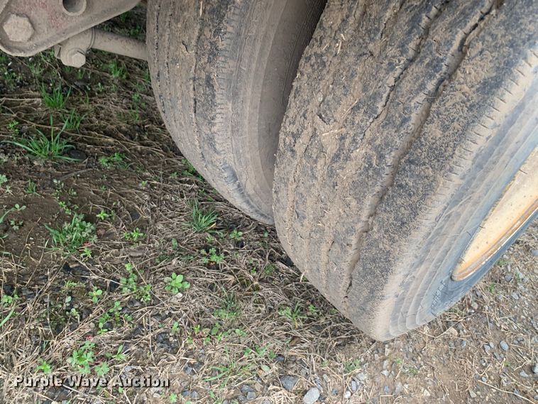 image for item LI9158 2007 Viking VFD46R16F40T  drop deck equipment trailer