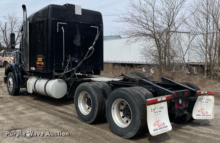 image for item LJ9564 2012 Freightliner Coronado SD  semi truck