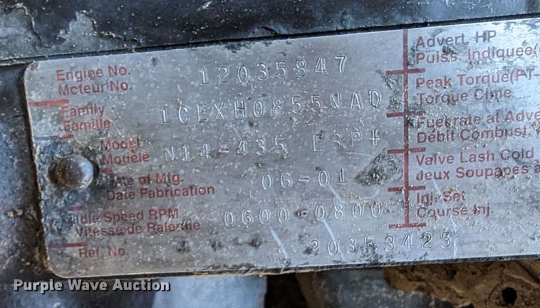 image for item LP9251 2002 Volvo VNL semi truck