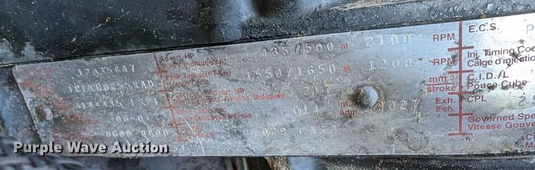 image for item LP9251 2002 Volvo VNL semi truck