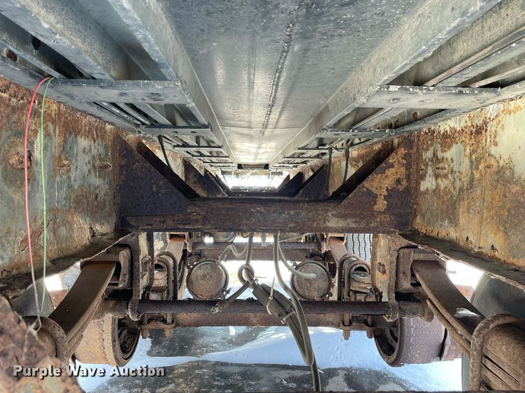 image for item MA9900 1974 Trailmobile F11S4MCM  tank trailer