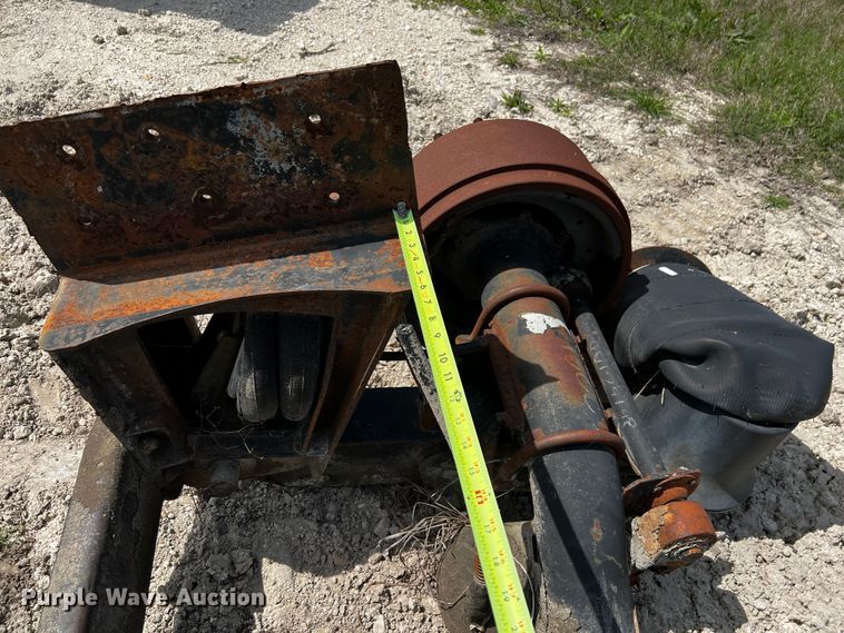 image for item MF9863 Watson & Chalin AL-220101  lift axle assembly