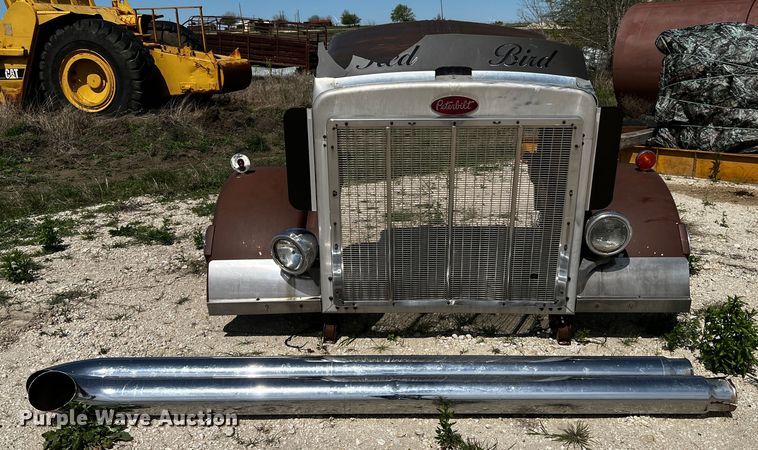 image for item MF9874 Peterbilt 359  hood