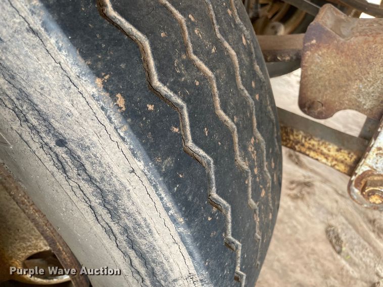 image for item MM9357 1985 Timpte  refrigerated van trailer