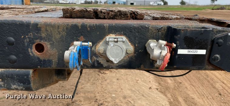 image for item MM9358 2003 Utility Trailer  flatbed trailer