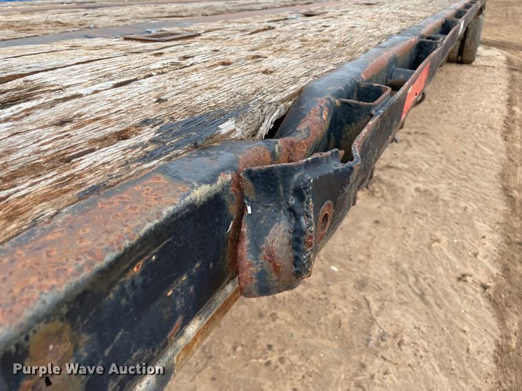 image for item MM9358 2003 Utility Trailer  flatbed trailer