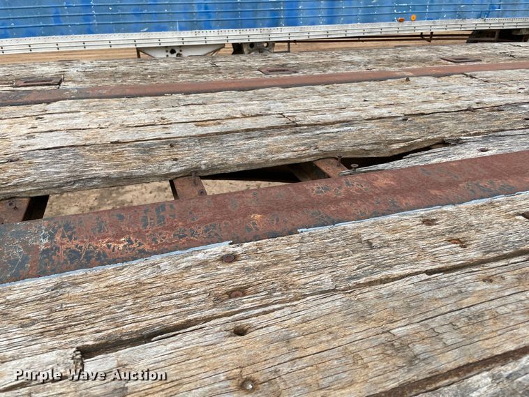 image for item MM9358 2003 Utility Trailer  flatbed trailer