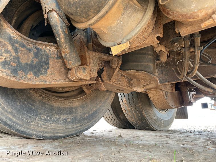 image for item MM9358 2003 Utility Trailer  flatbed trailer