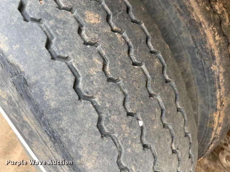 image for item MM9358 2003 Utility Trailer  flatbed trailer