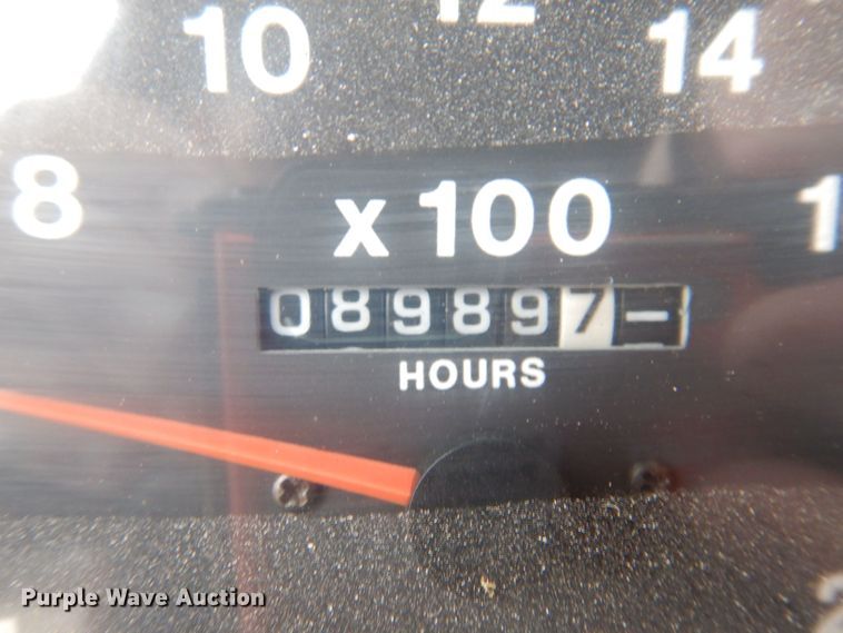 image for item MO9543 1993 Mack CH613  semi truck