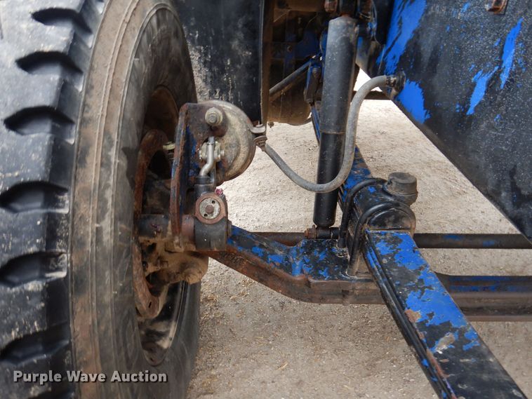 image for item MO9543 1993 Mack CH613  semi truck