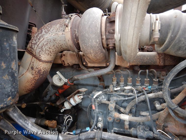 image for item MO9543 1993 Mack CH613  semi truck