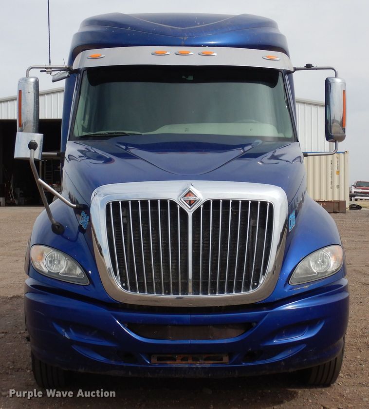 image for item MR9740 2012 International ProStar  semi truck