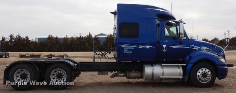 image for item MR9740 2012 International ProStar  semi truck