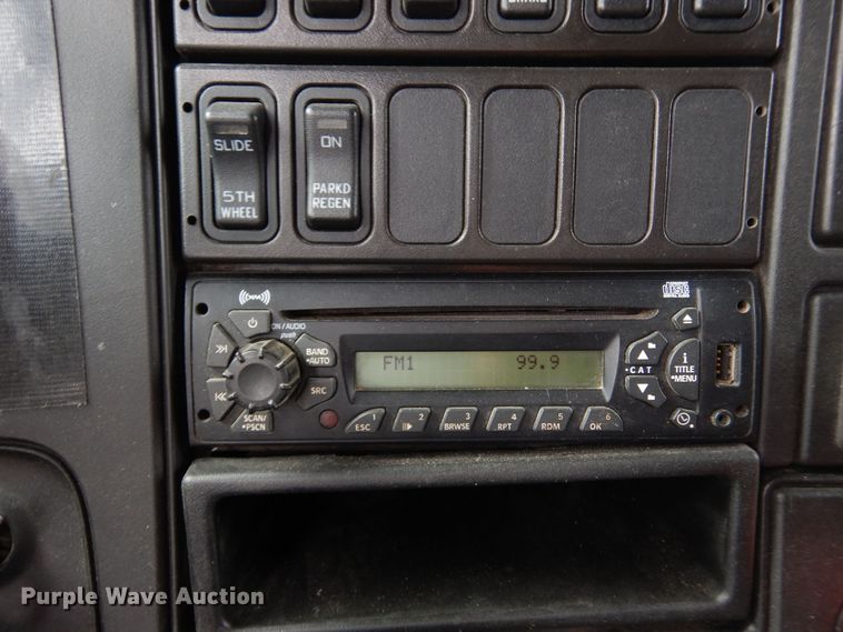 image for item MR9740 2012 International ProStar  semi truck