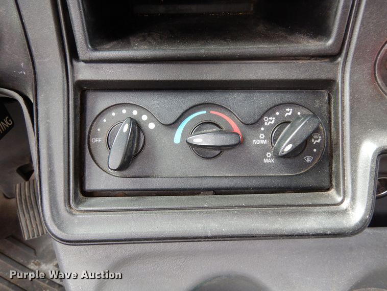 image for item MR9740 2012 International ProStar  semi truck