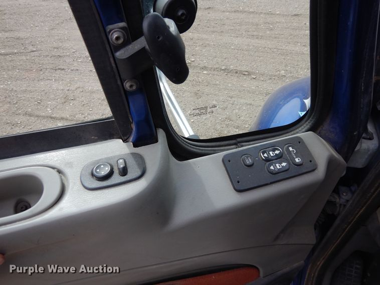 image for item MR9740 2012 International ProStar  semi truck