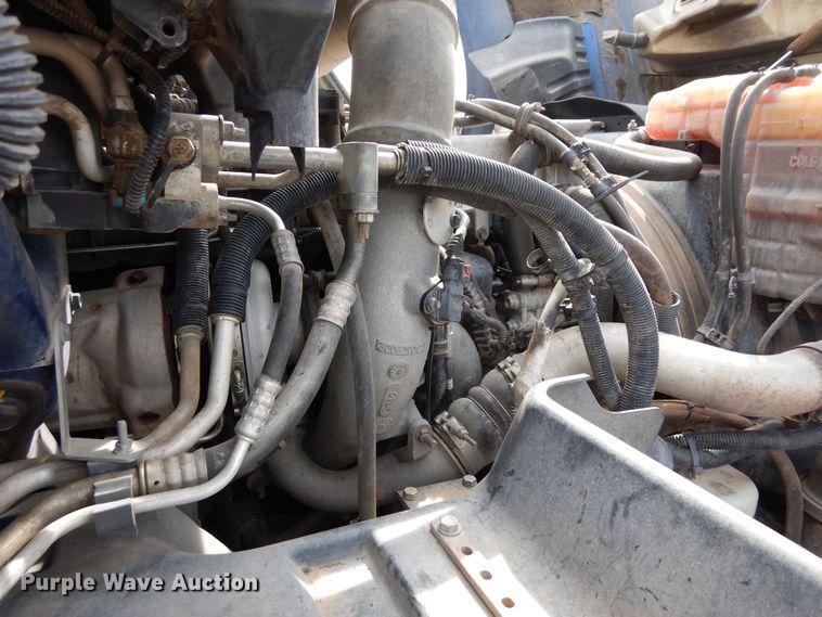 image for item MR9740 2012 International ProStar  semi truck