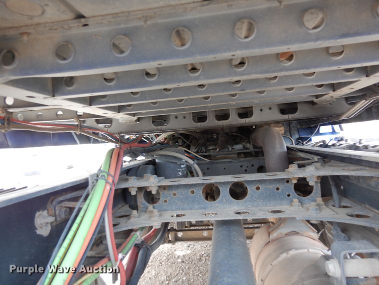 image for item MR9740 2012 International ProStar  semi truck