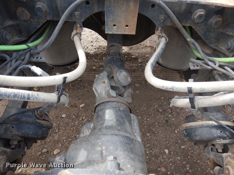 image for item MR9740 2012 International ProStar  semi truck