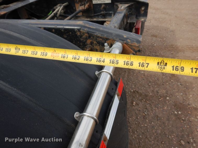 image for item MR9740 2012 International ProStar  semi truck